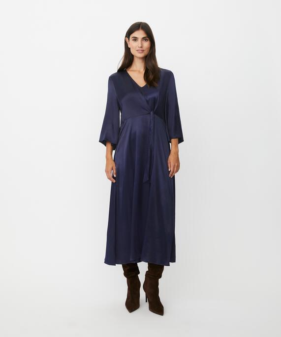 Midnight Elegance Elegant winter collection in deep red & navy from Masai Midnight Elegance Elegant winter collection in deep red & navy from Masai
