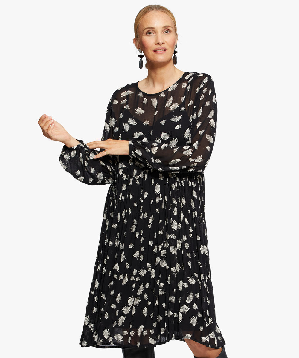 Norina dress top